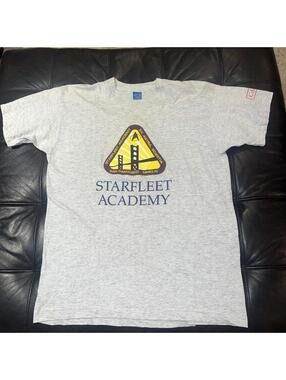 Vintage STAR TREK T Shirt 1996 STARFLEET ACADEMY CADET